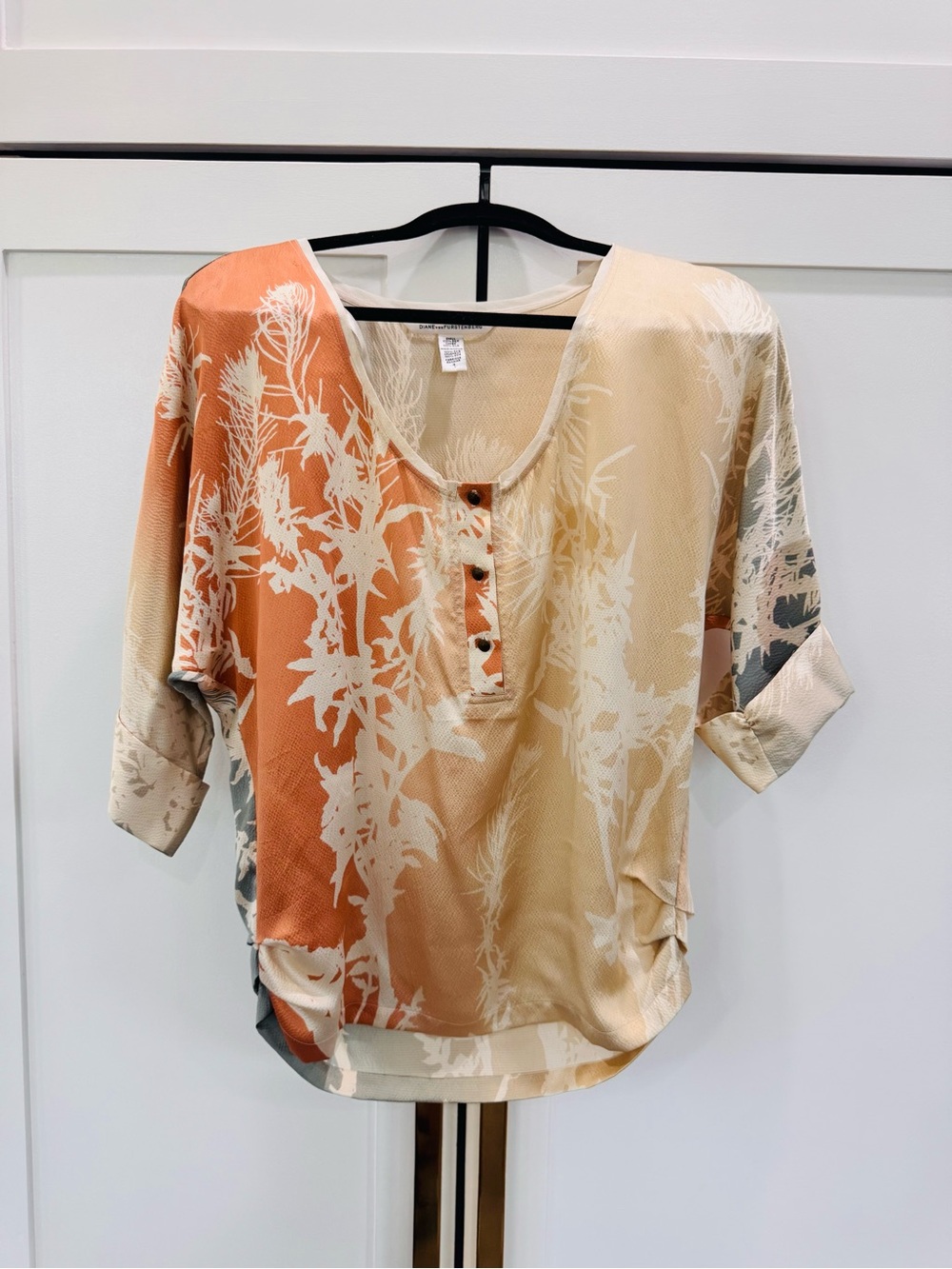 DIANE VON FURSTENBERG - Silk Boho Top - SIZE 4